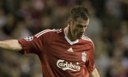 "Super Jamie" Carragher s'interroge pour Benteke