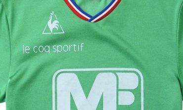 Légende en soldes : un maillot mythique du foot français remis en rayon