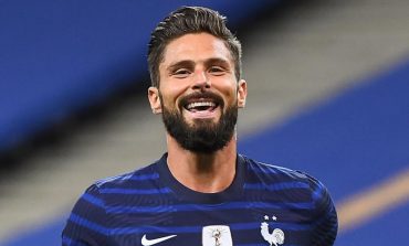 Equipe de France : Giroud fait un calcul, en route vers la marche en or !