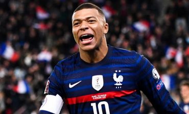 France : Mbappé en feu, Deschamps encore scotché